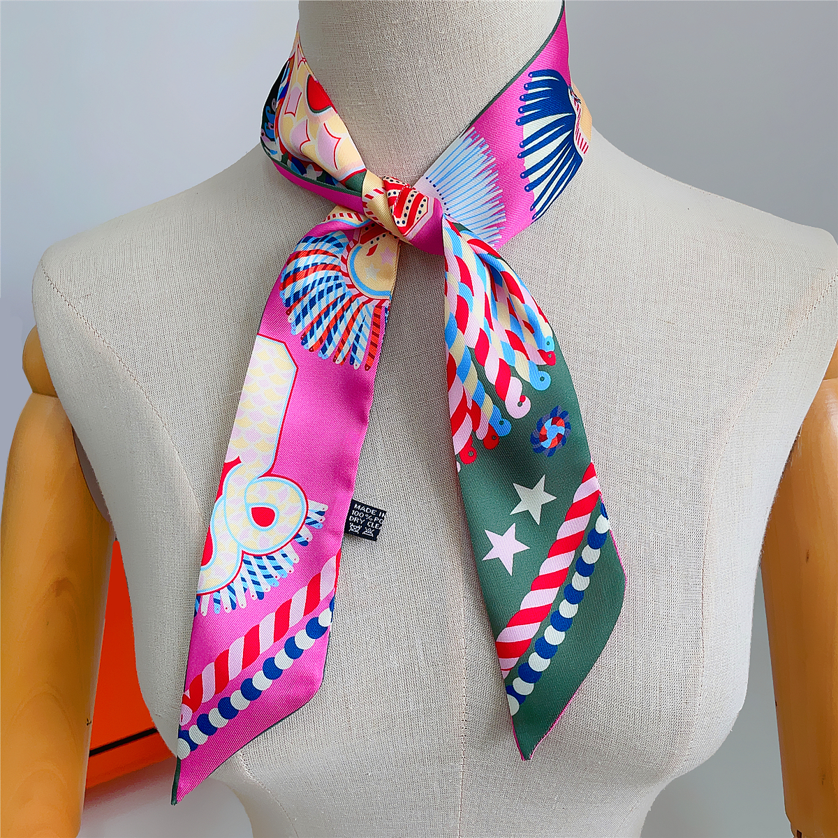Brand Design Twill 100% Silk S - Scarf Silk Neck review and price