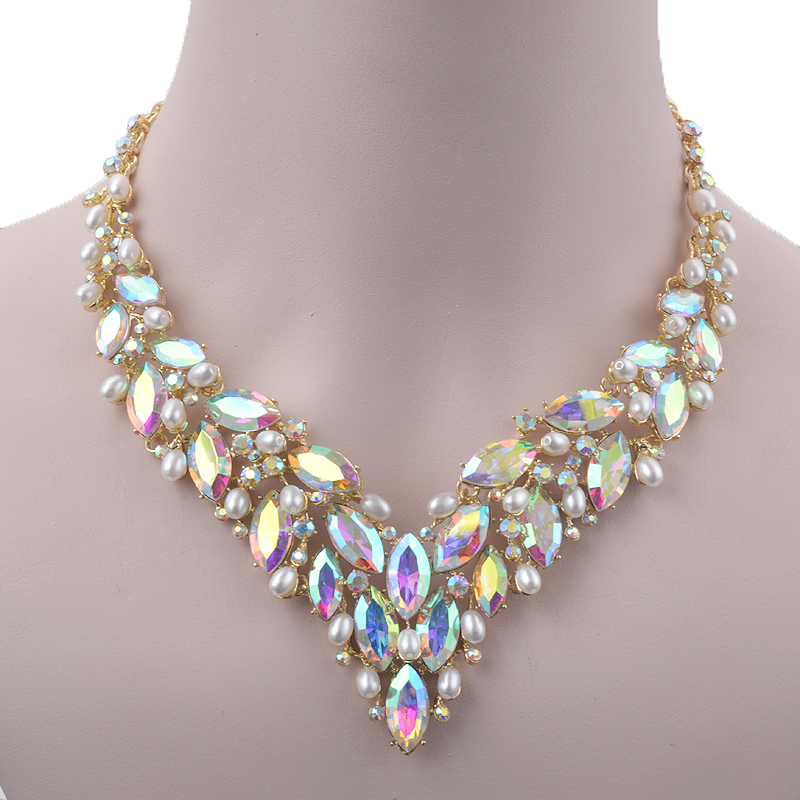 Delicate Golded Pearl Crystal  - Pearl Necklace Set review and price